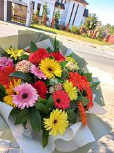 Букет цветов из:  Герберы #REPLACE_PRED# Шиханах
