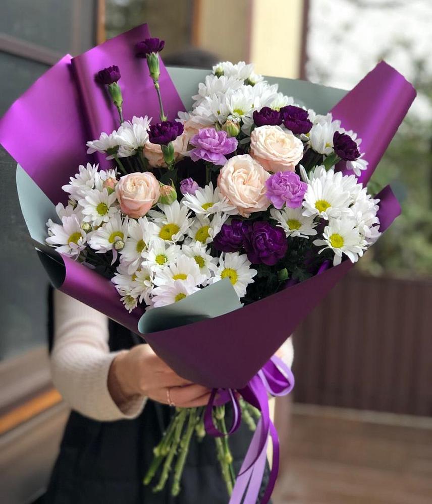 Букет цветов из: Хризантемы, Гвоздики и Розы в Шиханах