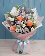 Букет цветов из:  Лизиантусы, Розы, Альстромерии и Гипсофила #REPLACE_PRED# Шиханах