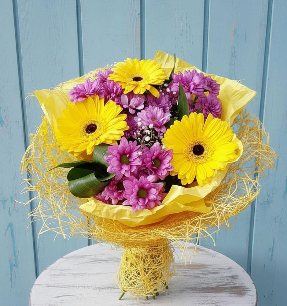 Букет цветов из: Хризантемы и Герберы в Шиханах