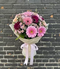 Букет цветов из:  Герберы и Хризантемы #REPLACE_PRED# Шиханах
